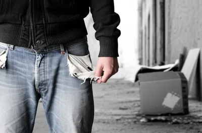 Illustration strapped - Image 1