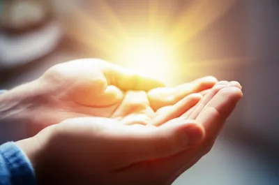 Illustration embracing - Image 1