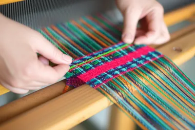 Illustration weaving
