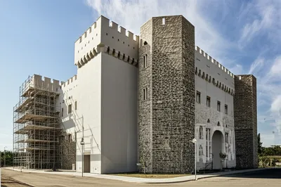 Illustration castle - Image 1