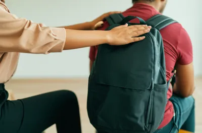 Illustration ease - Image 1