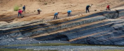 Illustration bank - Image 1