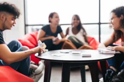 Illustration hangout - Image 1