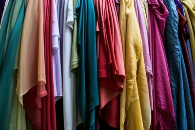 Illustration hang - Image 1