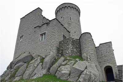 Illustration stone - Image 1