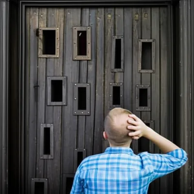 Illustration posed - Image 1