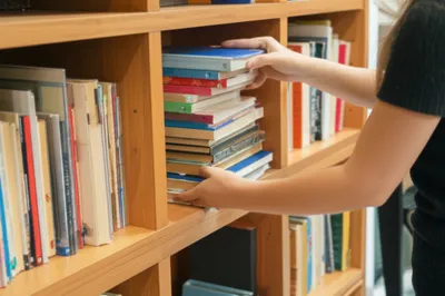 Illustration shelves - Image 1