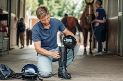 Illustration valet - Image 1