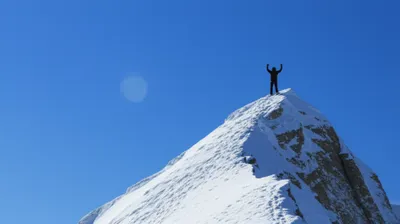 Illustration surmount - Image 1