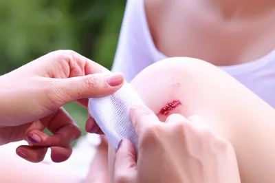 Illustration dressed - Image 1