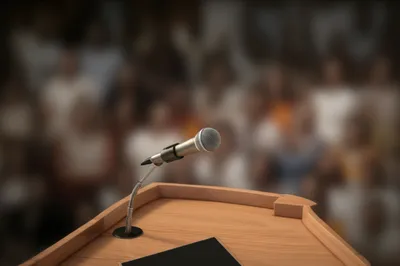 Illustration hemmed - Image 1