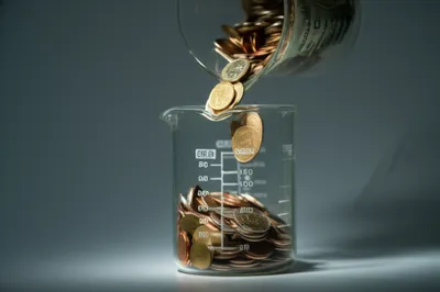 Illustration denominated - Image 1