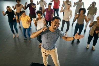 Illustration caller - Image 1