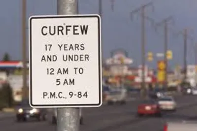 Illustration curfew - Image 2