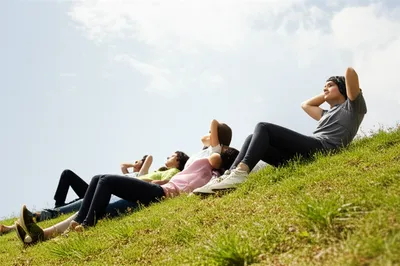 Illustration chill - Image 1