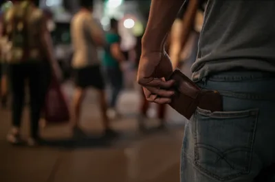 Illustration pricking - Image 1