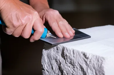 Illustration faced - Image 1