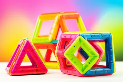 Illustration equilateral - Image 1