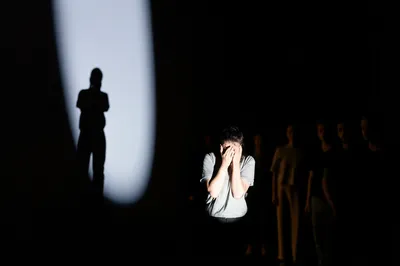 Illustration ashamed - Image 1