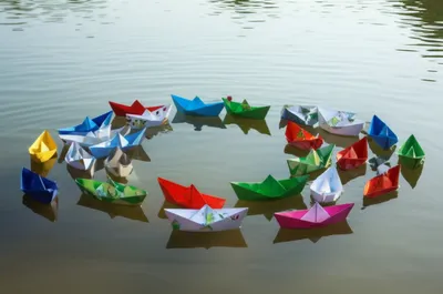 Illustration floats - Image 1