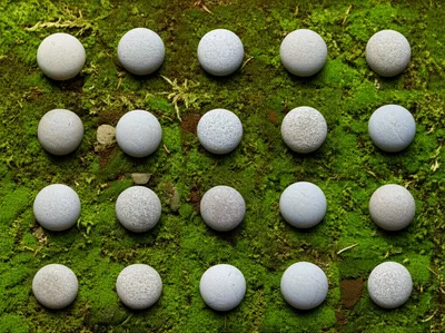 Illustration stud - Image 1