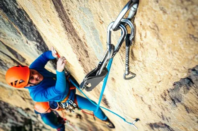 Illustration belaying