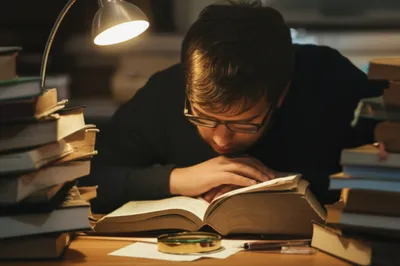 Illustration taking - Image 1