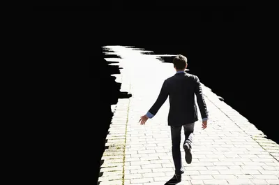 Illustration betrayed - Image 1