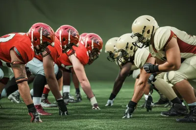 Illustration linebackers