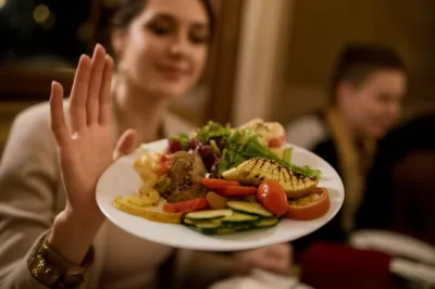 Illustration declines - Image 1