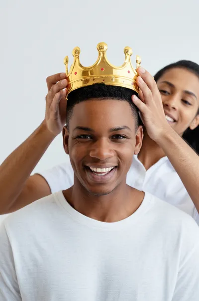 Illustration considered - Image 1