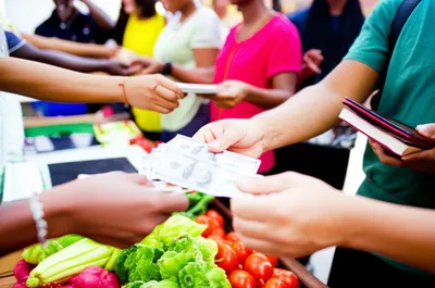 Illustration buys - Image 1