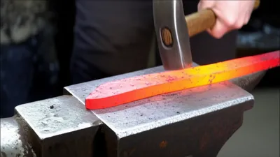 Illustration hardens - Image 1