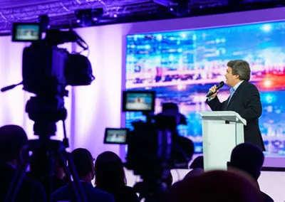 Illustration broadcasting - Image 1