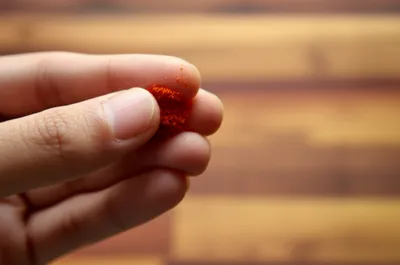 Illustration pinch - Image 1