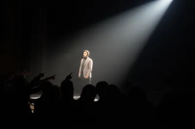 Illustration critic - Image 1