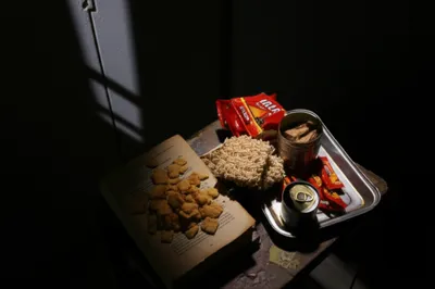 Illustration spreads - Image 1