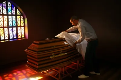 Illustration chests - Image 1