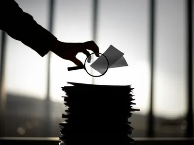 Illustration contracted - Image 1