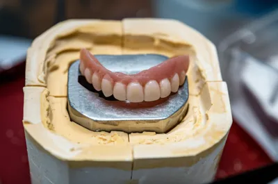 Illustration flasks - Image 1