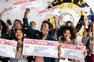 Illustration prizes - Image 1