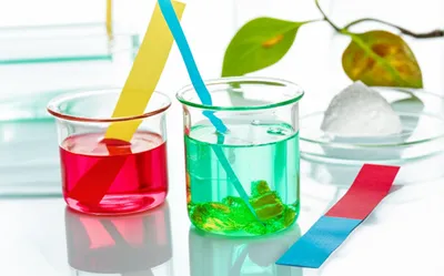 Illustration alkalis