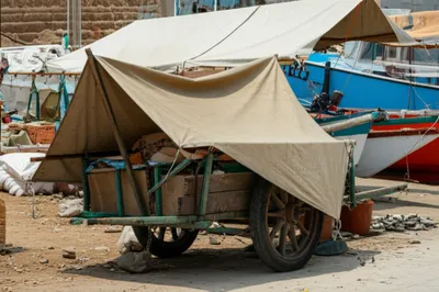 Illustration tilts - Image 1