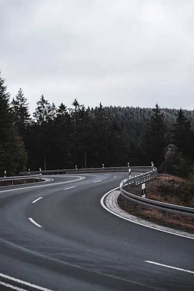 Illustration turns - Image 2