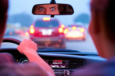 Illustration aggravated - Image 1