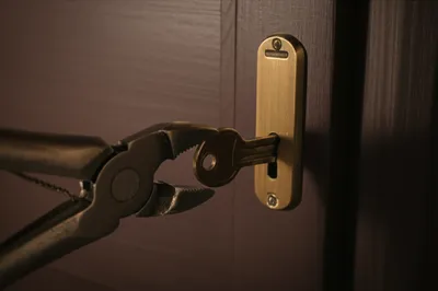 Illustration outsiders - Image 1