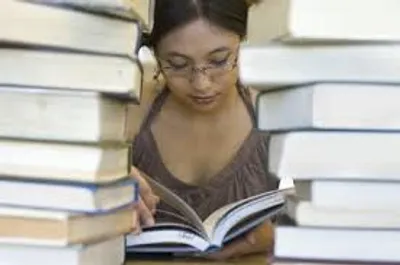 Illustration studious - Image 2