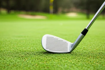 Illustration upright - Image 1