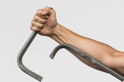 Illustration flexing