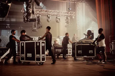 Illustration roadies - Image 1